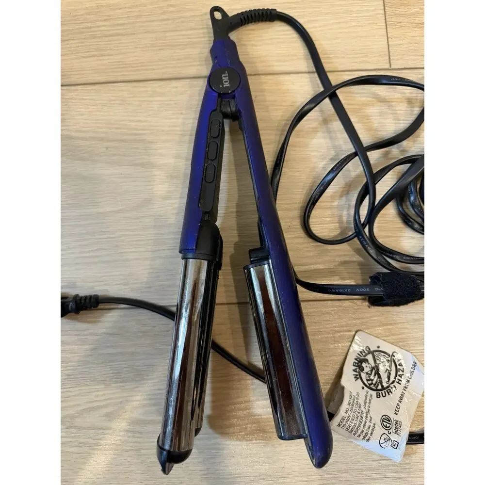 Ion Hair Titanium Pro Triple Barrel Waver Rapid Heat Long Lasting Waves #301197